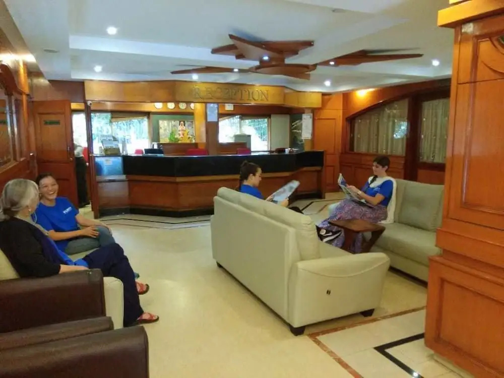 Alcott Hotel & Resorts