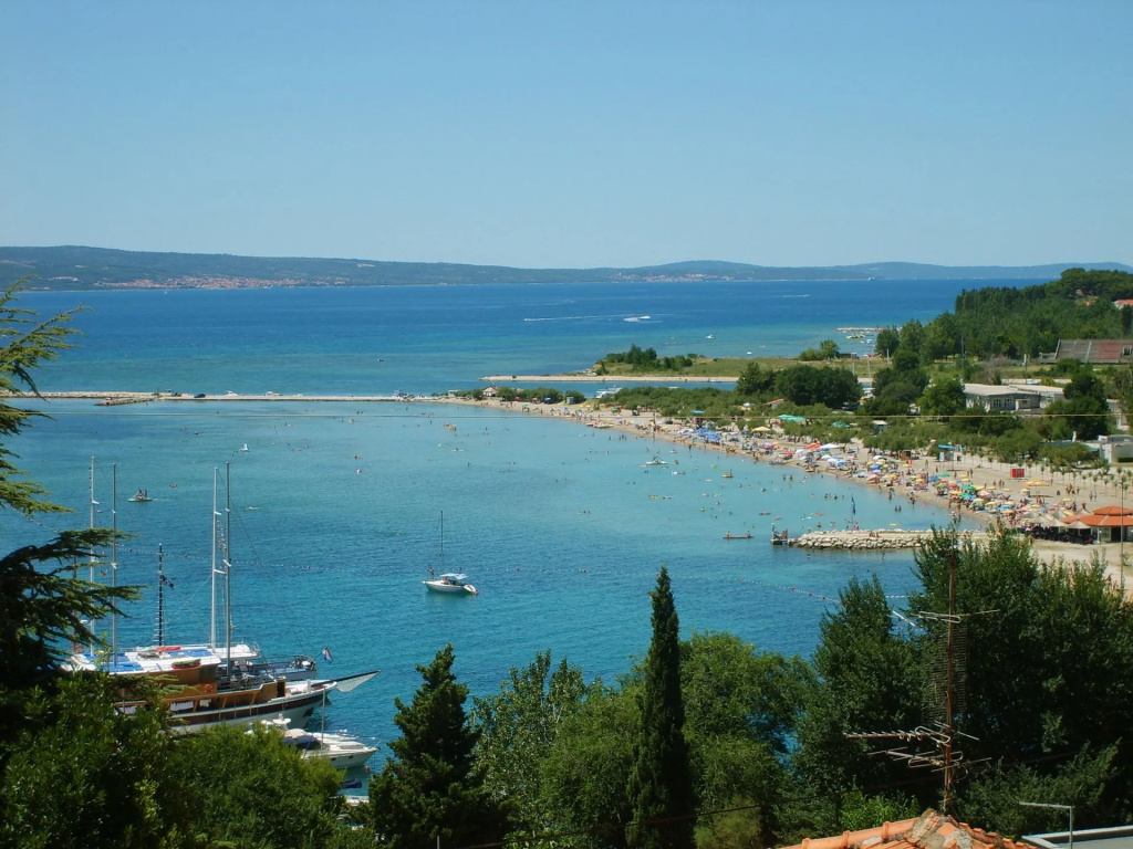 Apartment Ivan - with parking : A2 bungalov Omis, Riviera Omis