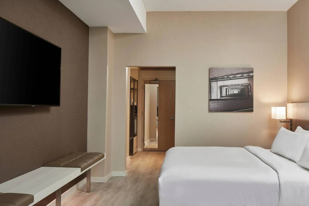 AC Hotel by Marriott Greenville