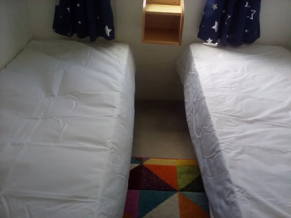 Arizona Family and Dogs Welcome Caravan 3 Bedrooms