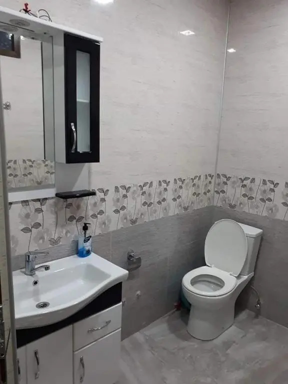 farnavaz mefe Street N108