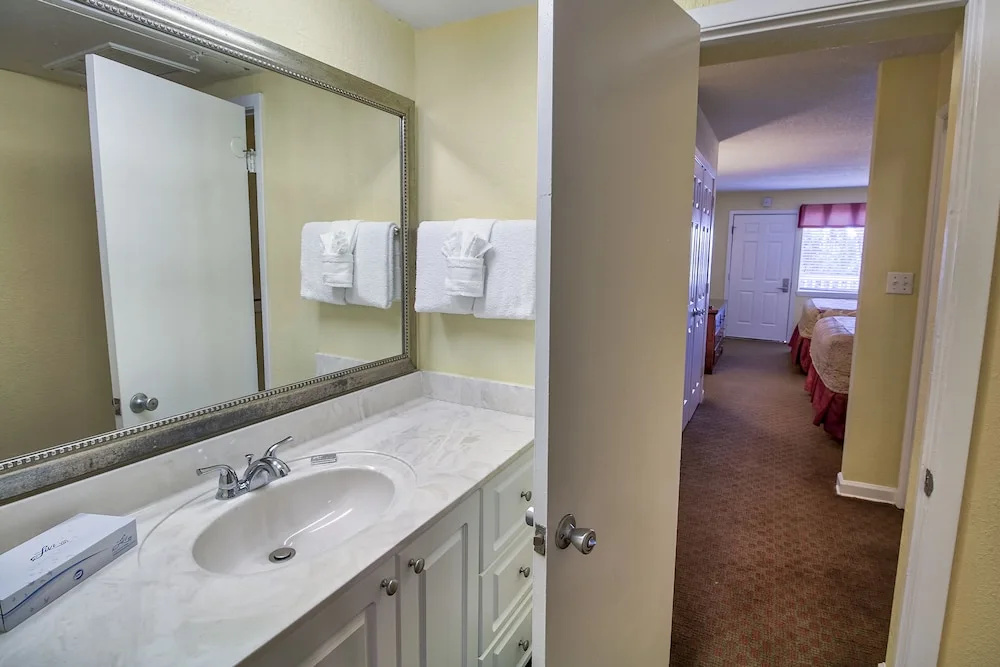 Club Destin Condos