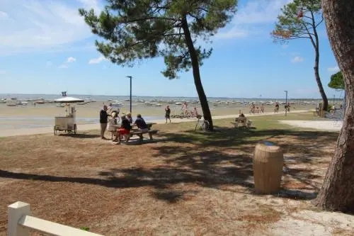 Maison 6 pers jardin clôturé à 300m de la plage