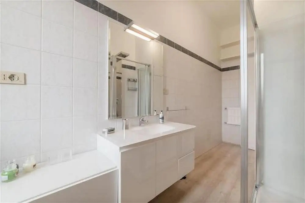 San Pietro Roomy Flat