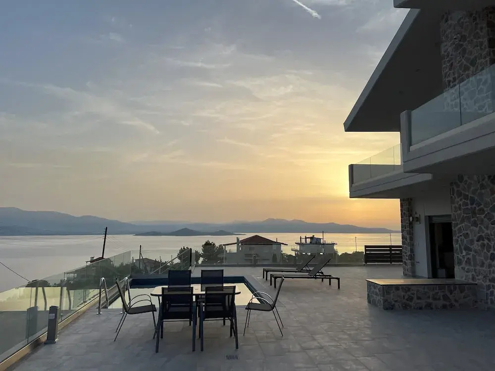 Theologos Views