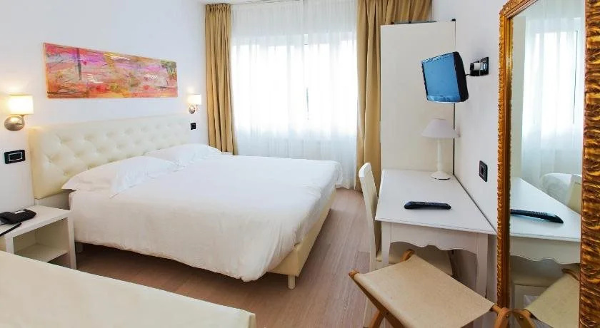 Hotel Mainè