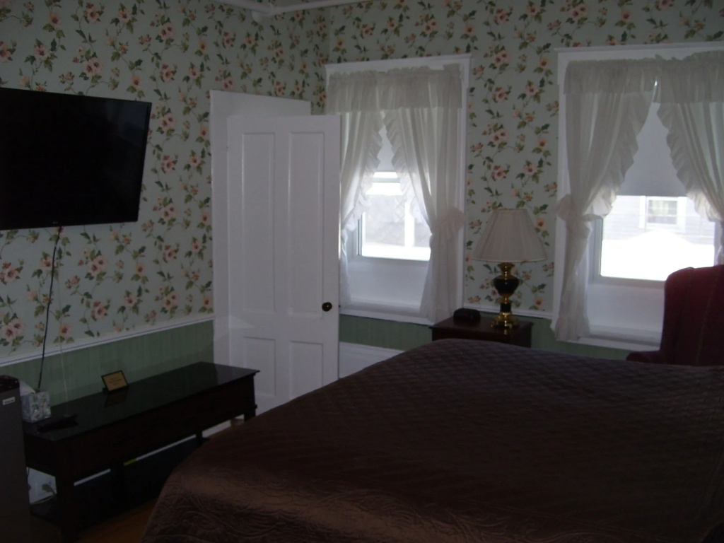 Thayers Inn