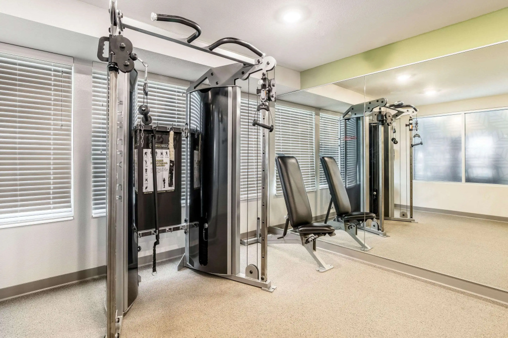 WoodSpring Suites Colton