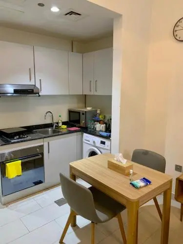 Montrell by Azizi - 5 mins from the Festival Plaza Mall and 12 mins from Dubai Marina