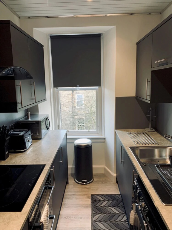Stylish Apartment In Vibrant Tollcross