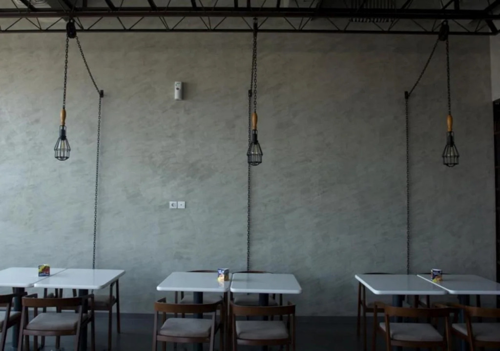 Yello Hotel Jemursari