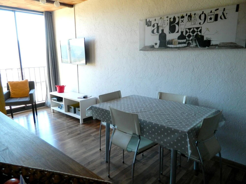Apartment With one Bedroom in Les Angles, With Wonderful Lake View - 8