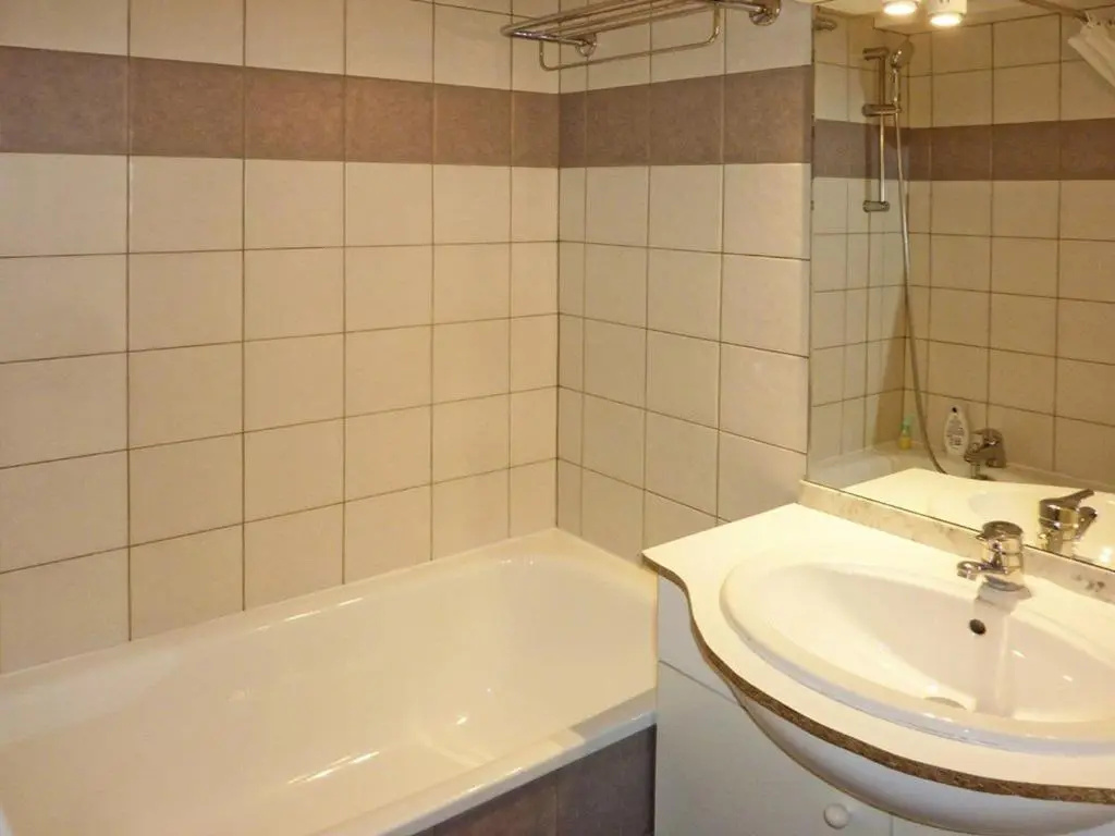 Appartement Les Orres, 2 pièces, 6 personnes - FR-1-322-373