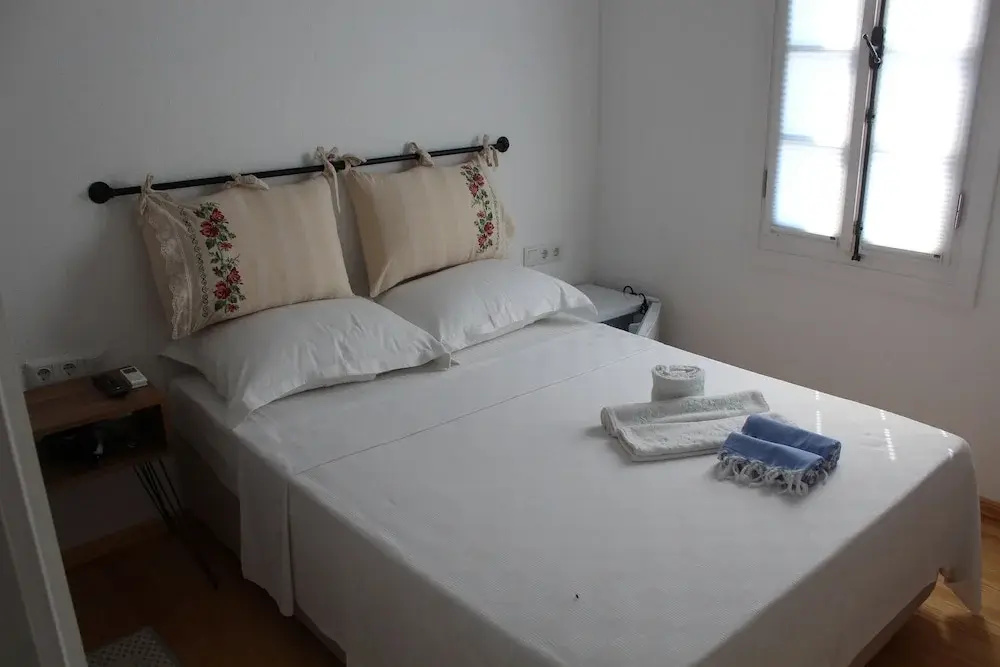 Nil House