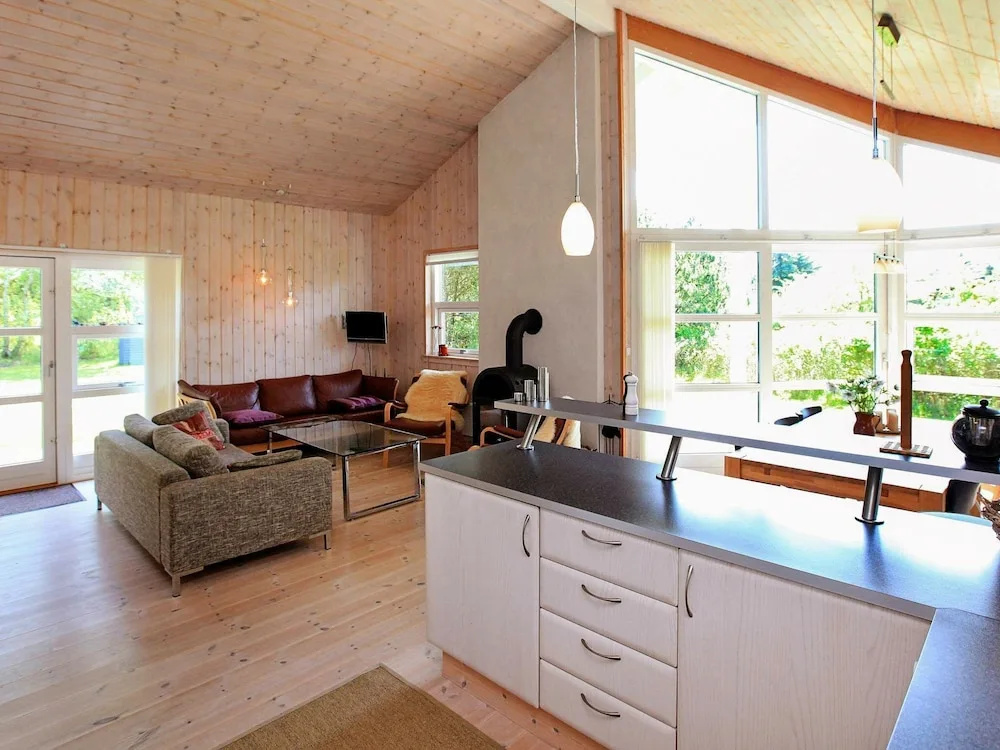 Comfortable Holiday Home in Rødby Near Sea