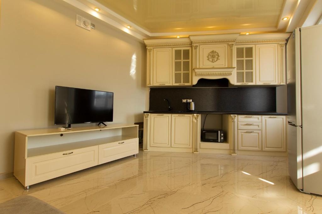Residential Somplex Central 270