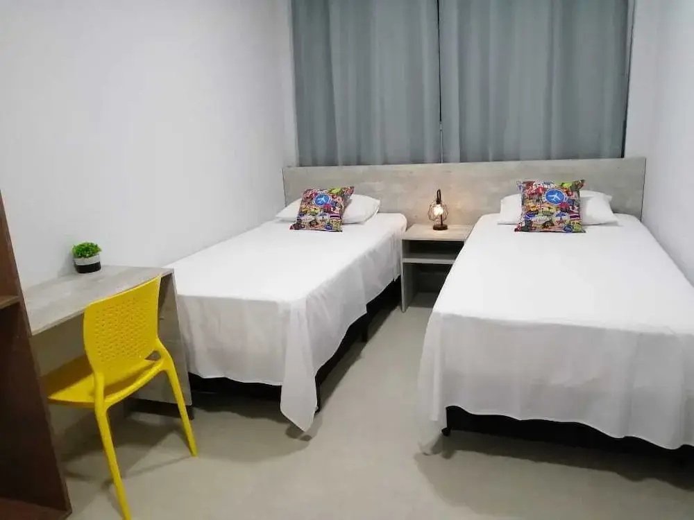 Aero Inn Hotel