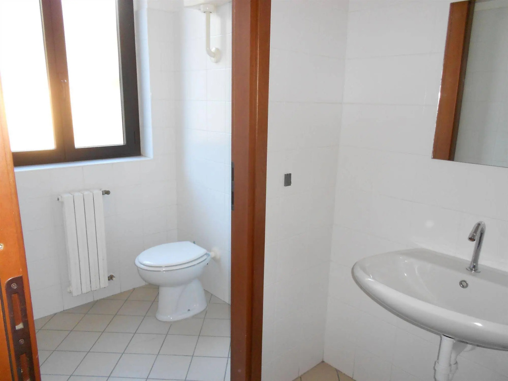 Lake Como Beach Hostel