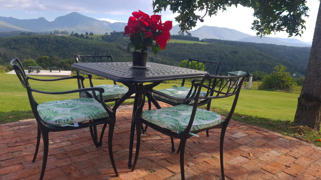 Far Hills Country Hotel