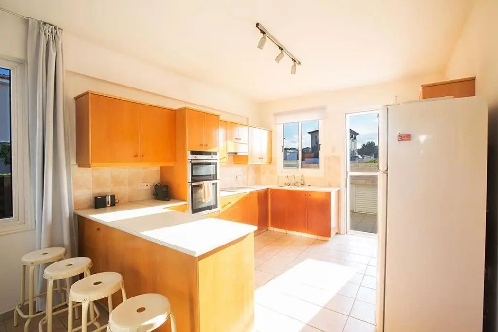 Villa Ayia Triada, Beautiful 5Bdr Villa With Pool, Close To All Beaches