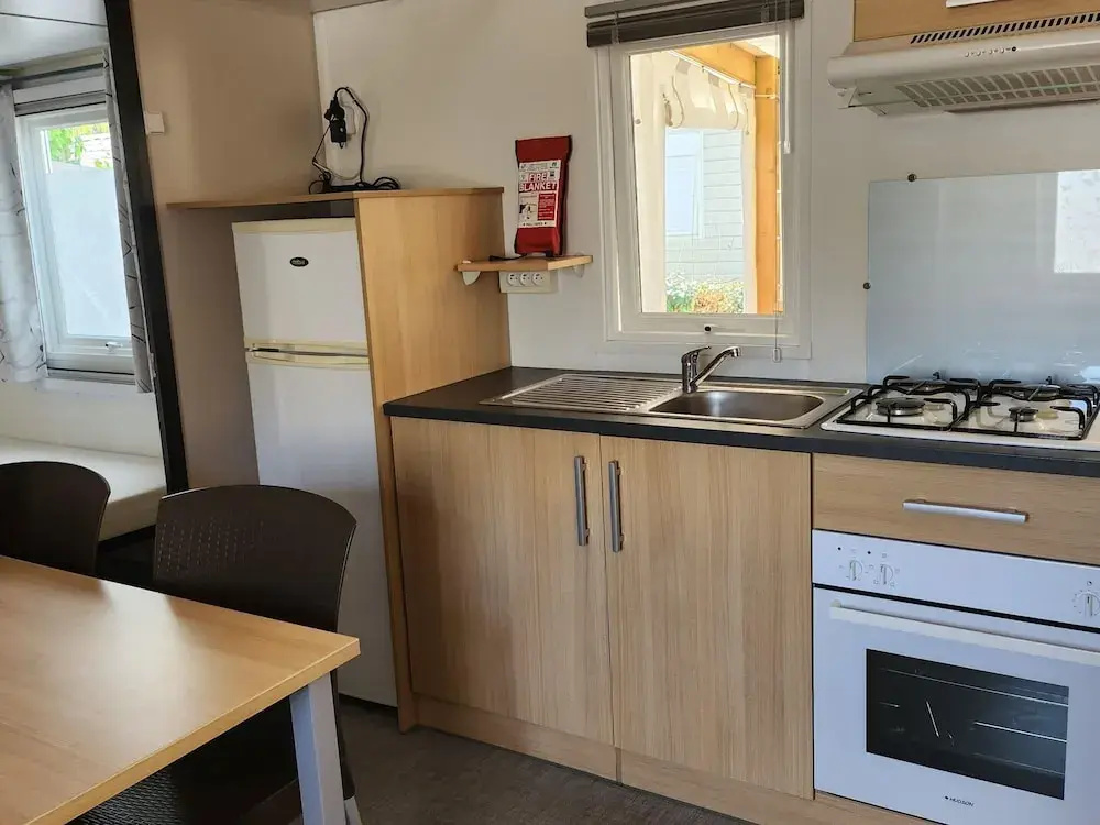 Swanky Mobile Home in Saint Jean de Monts near Seabeach