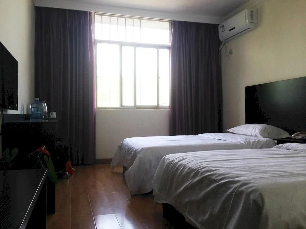 City 118 Chain Hotel Yanzhou huochezhan Xinglong Temple(都市118(济宁兴隆寺店))