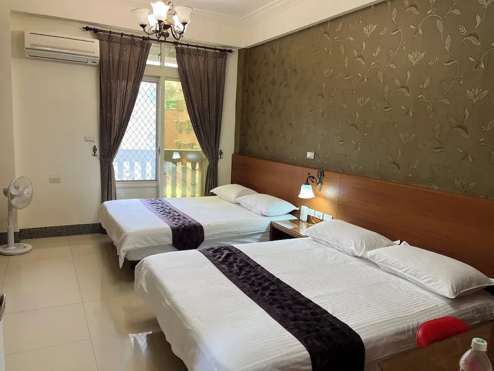 Feng Ming home stay