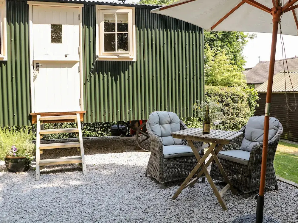 Shepherd's Hut