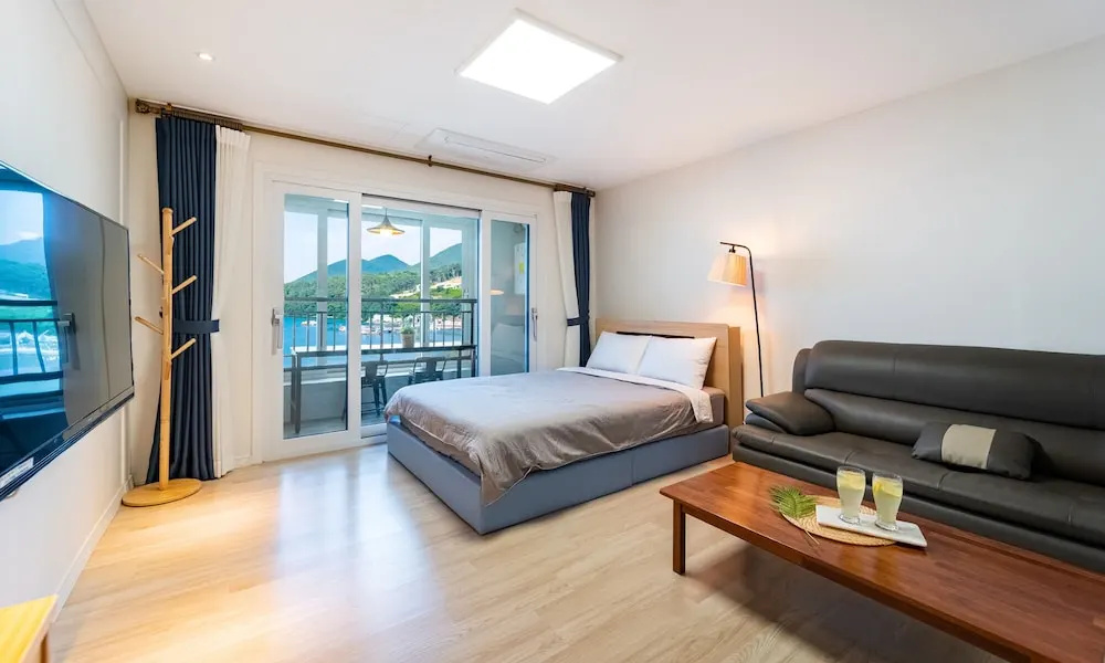 By The Sea Pension