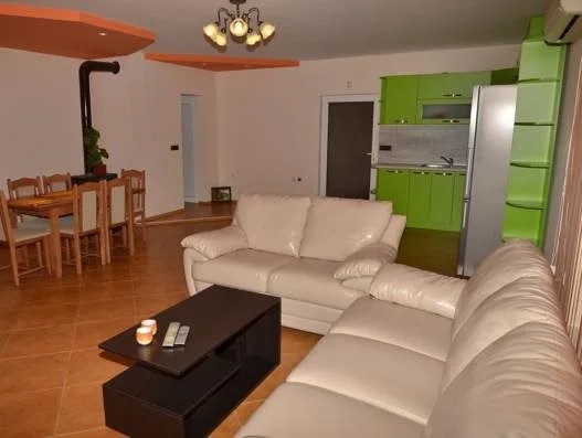 Plamena Guest House