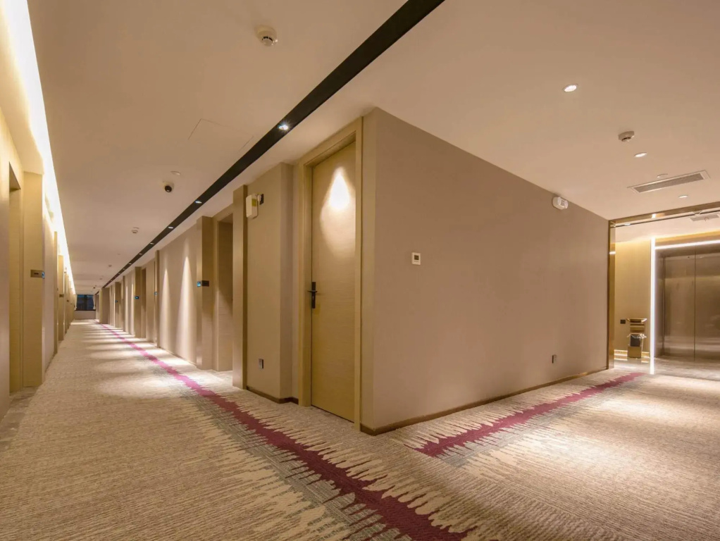 Lavande Hotel (Jingzhou Yangtze University )