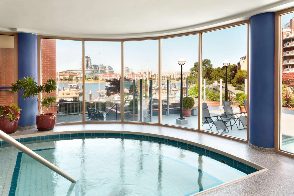 Coast Victoria Hotel & Marina by APA