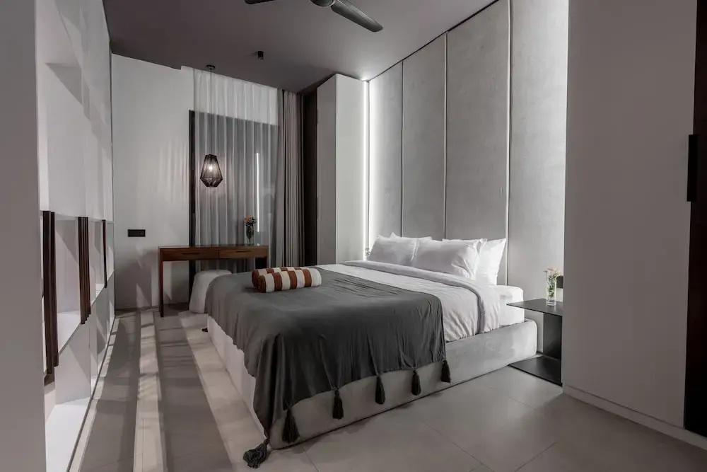 Sebelas Apartments by EVDEkimi - The Residence with Authentic Cafe in Ubud Center