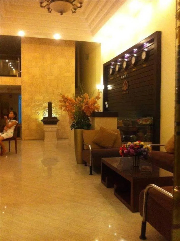 Cham Hotel