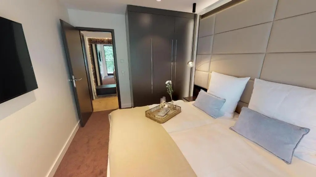 White Pearl Apartment 1.06