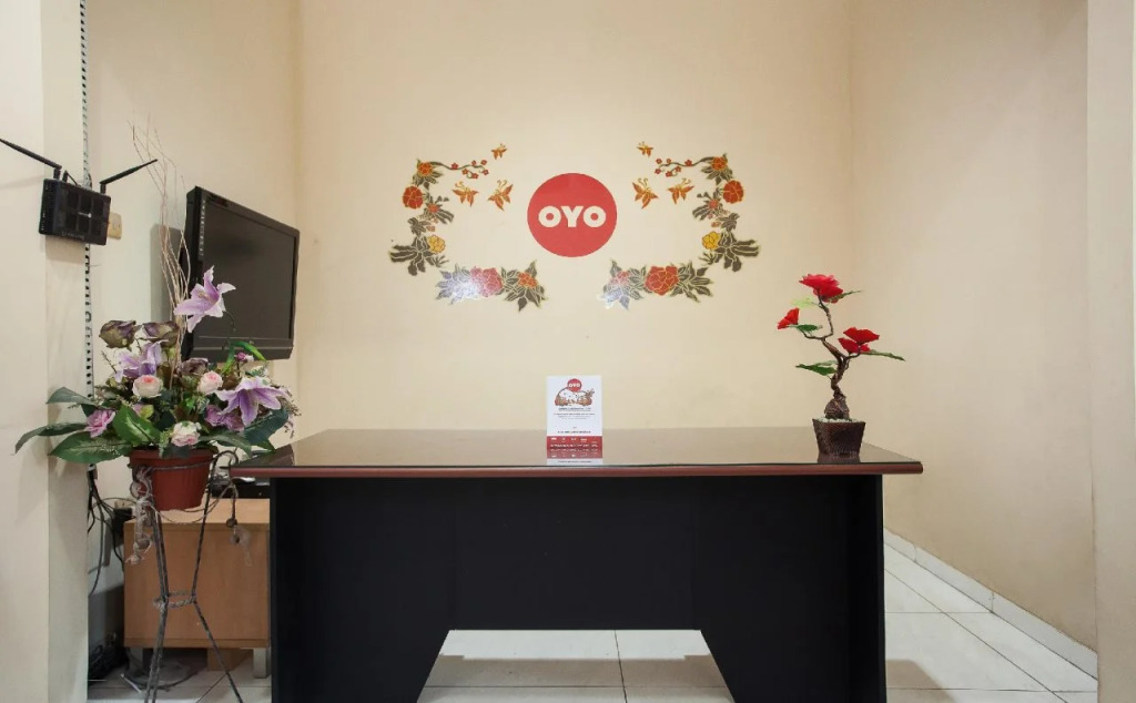 RedDoorz At Graha 99 Simomulyo