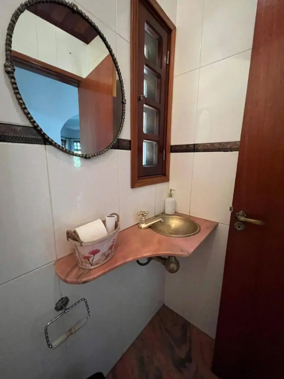 Casa vista lago vitoria regia