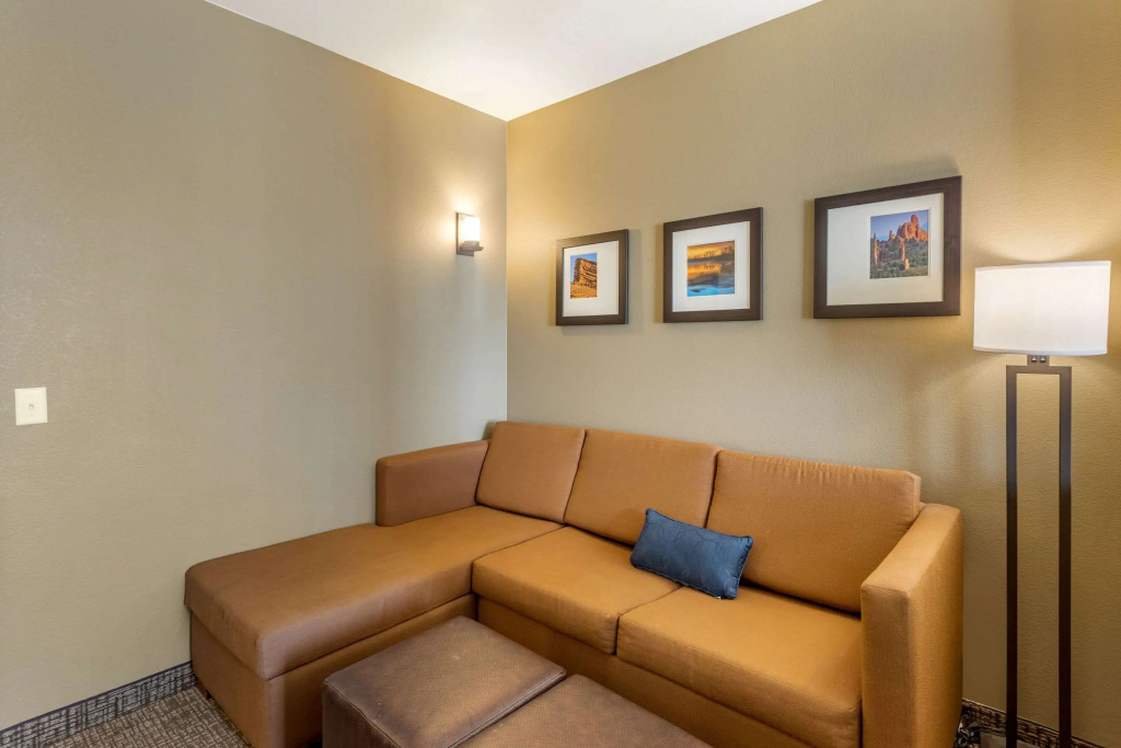 Comfort Suites Near Denver Downtown
