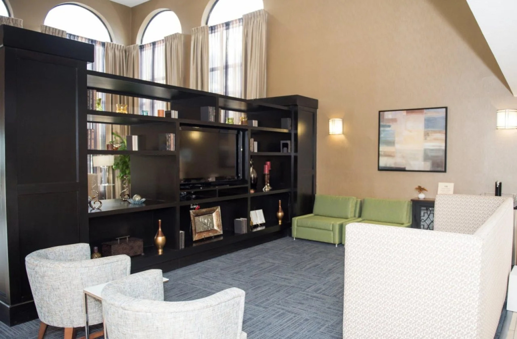 Best Western Champions Forest Inn and Suites