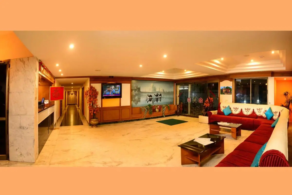 4 BHK Guest house in Conevnt Road, Kodaikanal(5D65), by GuestHouser