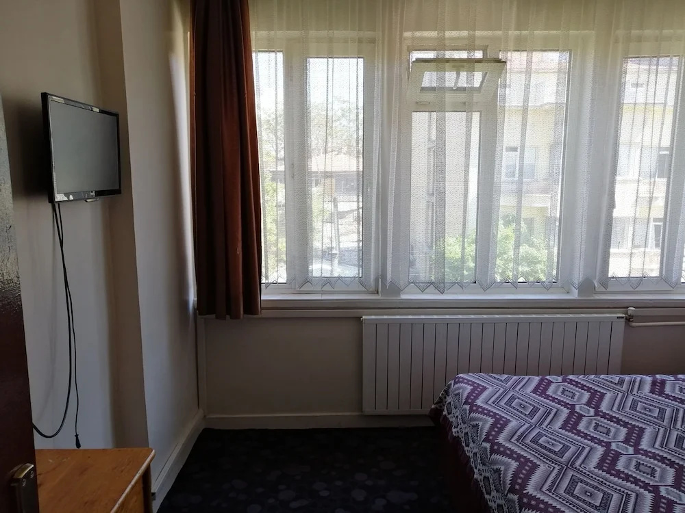 Ferah Otel