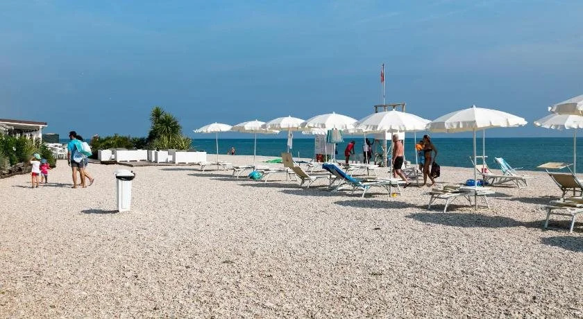 Family Beach Resort Il Girasole