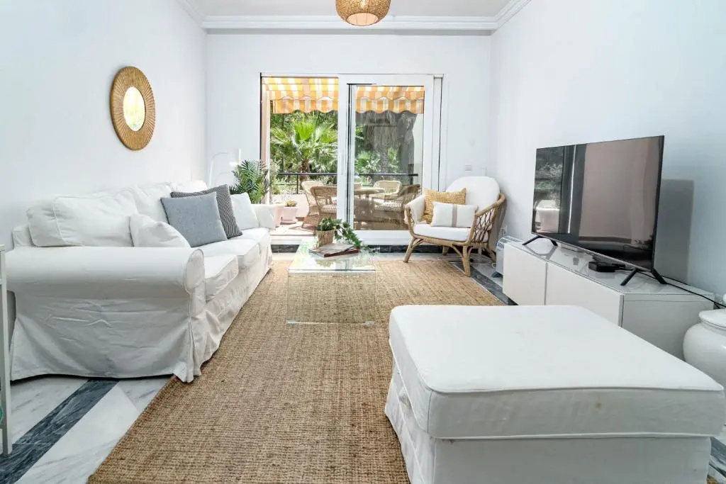 Contemporary 2BR Apt with Terrace in Nueva Andalucia 'The Golf Valley'