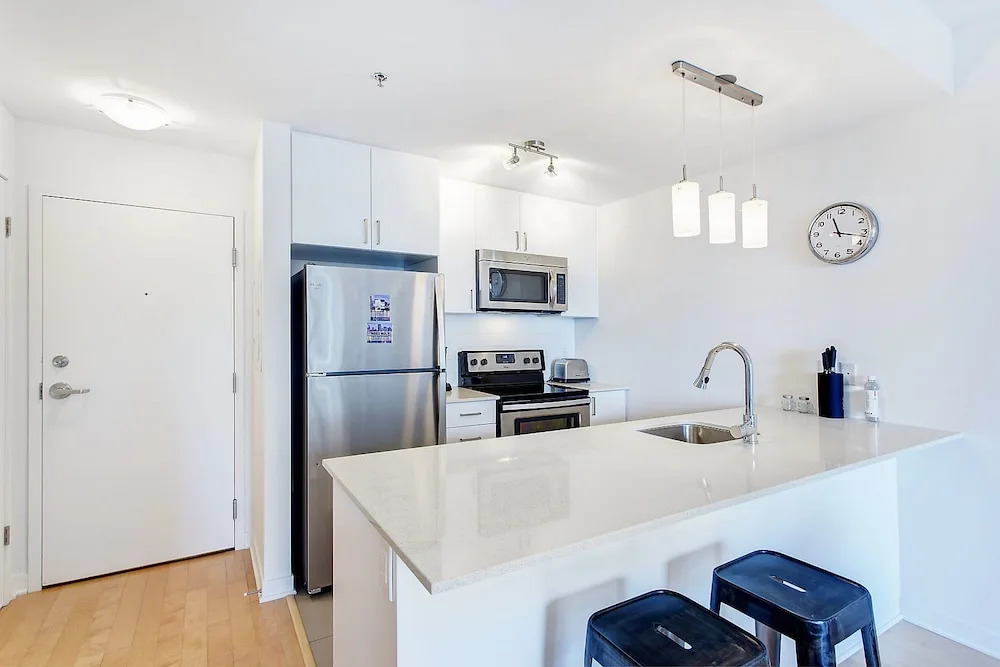 Old Port Montreal Business Apartments