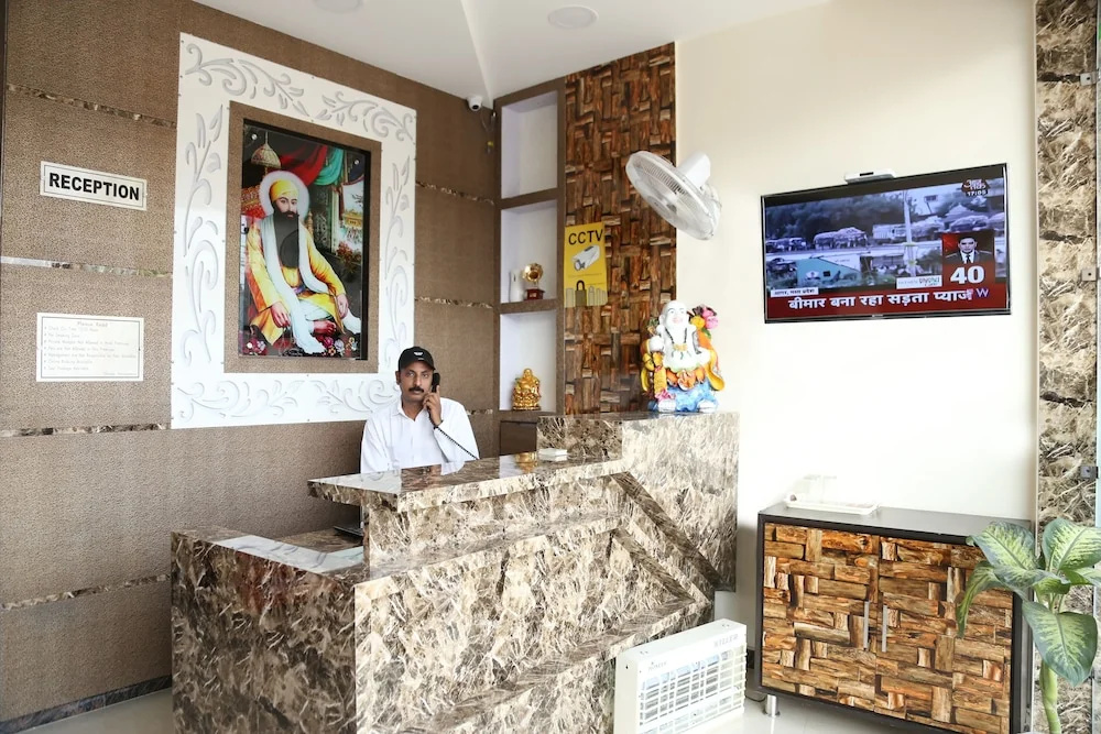 Hotel Chohan Residency