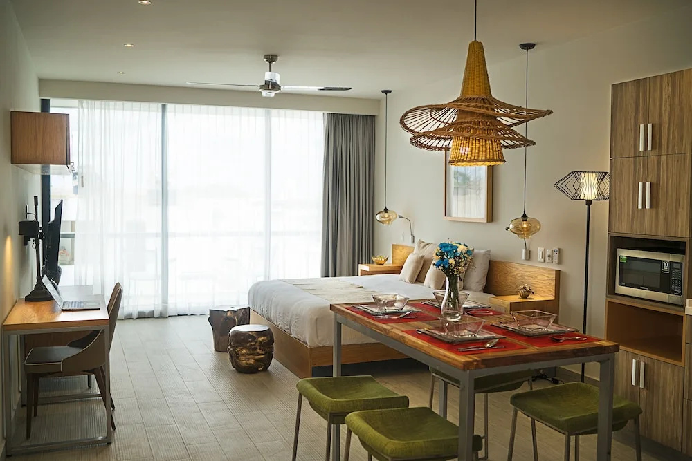 Opal Apt. 101 Cleaning Service, Near to the Beach, Bars and Shop