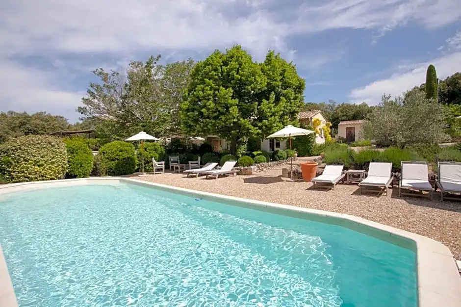 Les Beaumettes, villa provençale à deux pas de Gordes