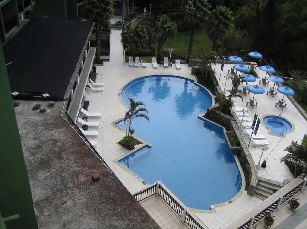Penthouse frente al lago con vistas majestuosas, nivel 17 Torre A