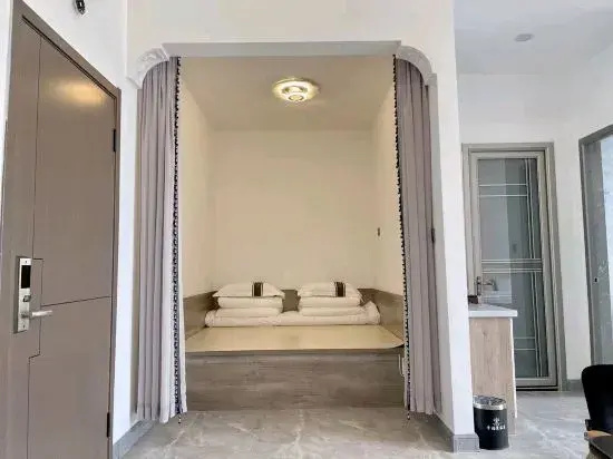 Gaizhou Xingfu Bay Hot Spring Hotel