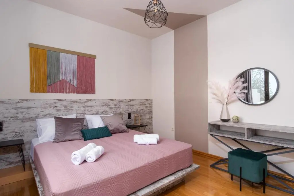 NIMA 2, modern-style apartment in the heart of Rethimno!